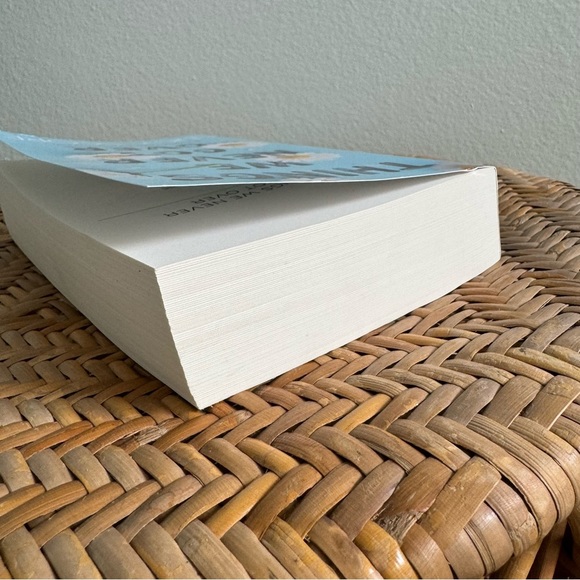 Things We Never Got Over Paperback Book 1 of 3 - Picture 6 of 9